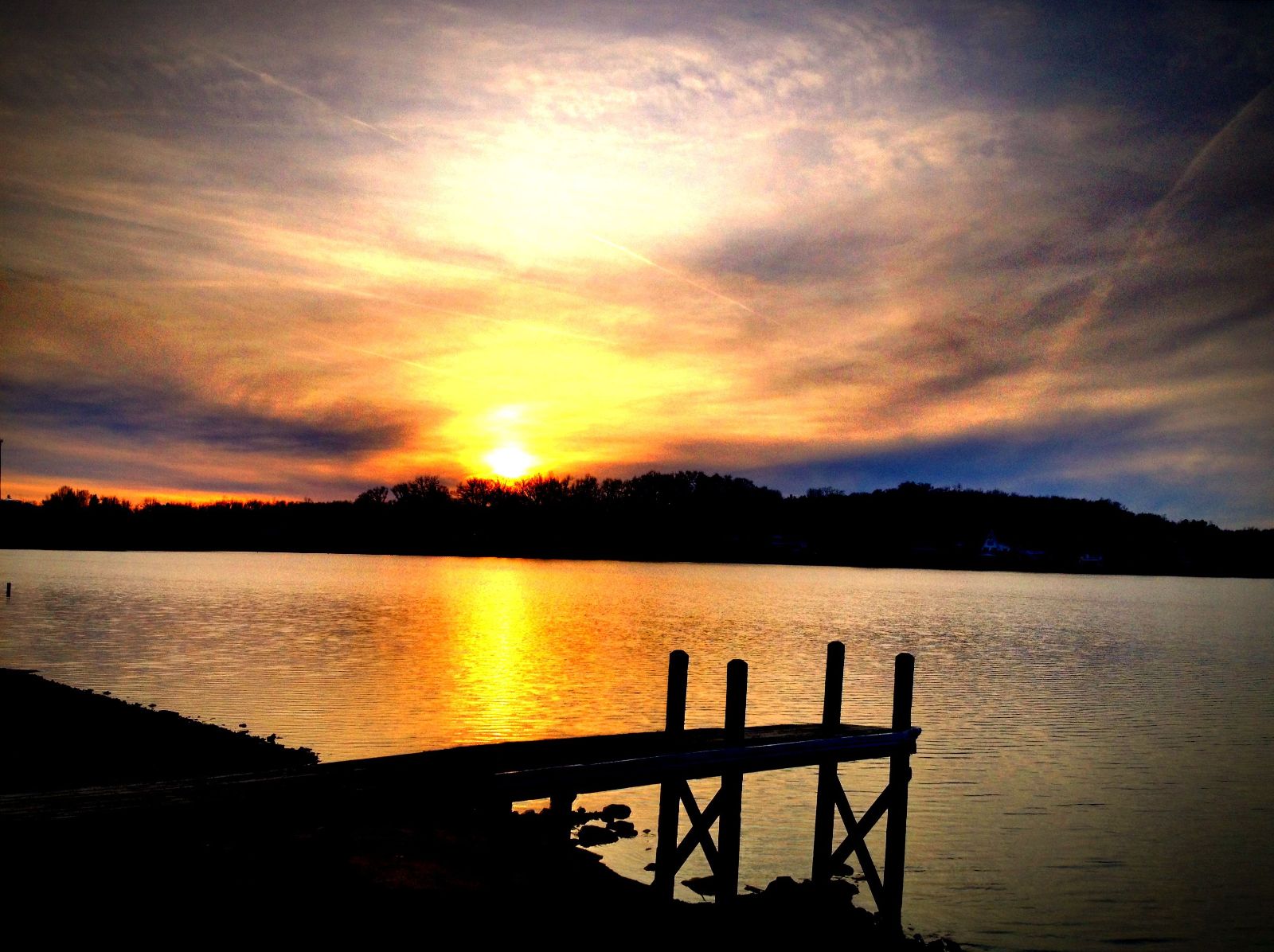 Apple Valley Lake Boat Launch Photo by Sam Miller